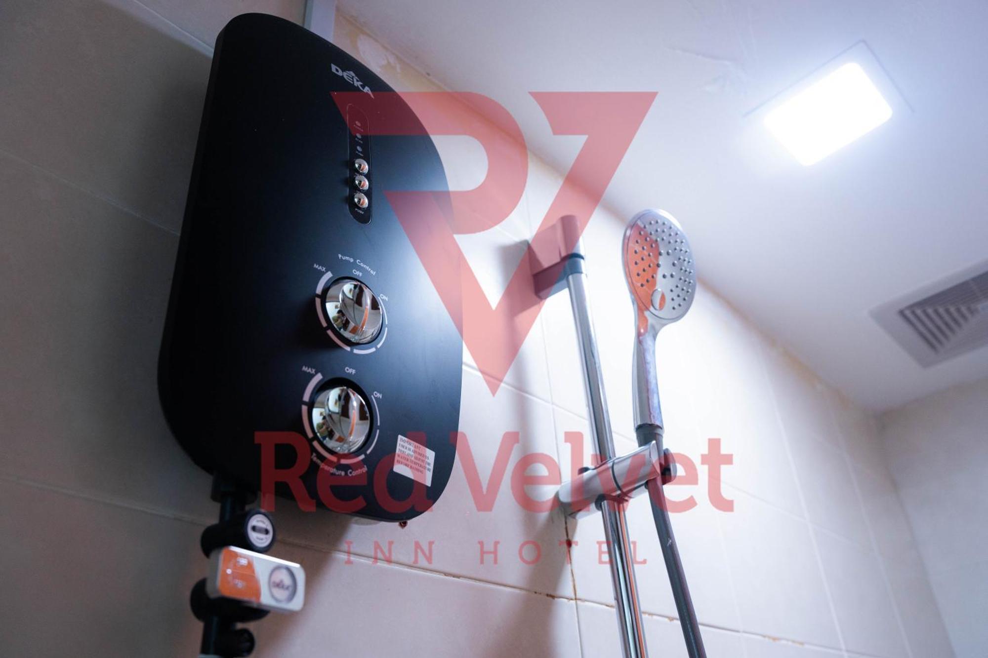 Red Velvet Inn Bukit Bintang 쿠알라룸푸르 외부 사진